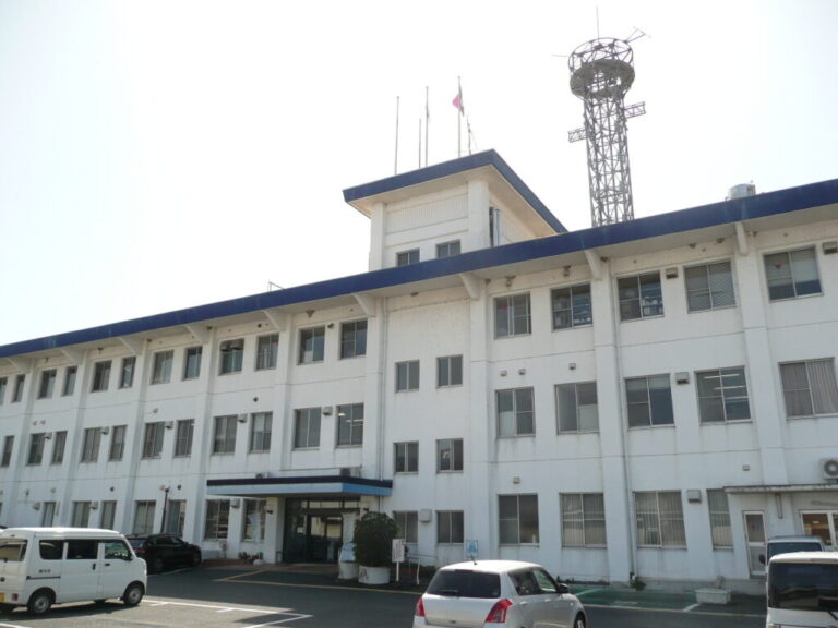 南丹広域振興局 亀岡総合庁舎